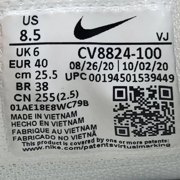 Nike Air Max 90 SE Womens Size 8.5 Shoes Summit White Light Bone CV8824-100